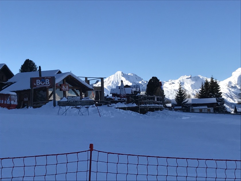 Hameau les Clèves (300m)